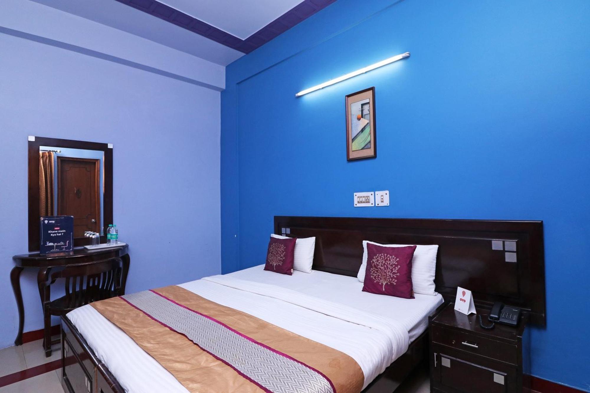Townhouse Satguru Enclave Road Gurgaon Otel Jāmb Dış mekan fotoğraf